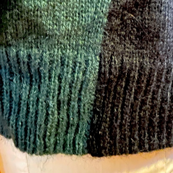 MNG oversized sweater fuzzy colorblock Black, gray, green knit S small - Picture 6 of 7